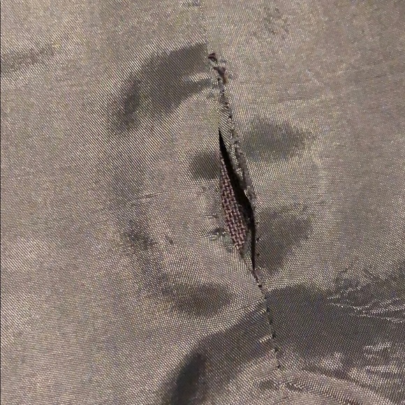 J Crew 3 button blazer in navy! - Picture 8 of 9